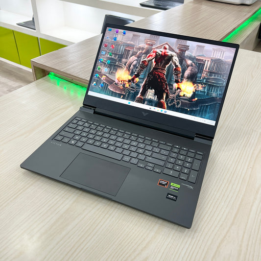 Gamer HP victus laptop 16-s1xxx
AMD Ryzen 5 8645HS (Core i5-14ème Génération) RTX 4060 8Go, 16Go DDR5, 512GB SSD, 16" 165Hz