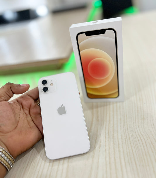 IPhone 12 simple - 128GB- couleur Blanche