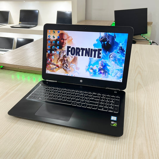 Mini Gamer Hp Pavilion Notebook - Core i5-7ème Génération - NVIDIA GeForce GTX 950M 2Go dédiée - 16Go DDR4 - 512Go SSD - 15,6" FHD