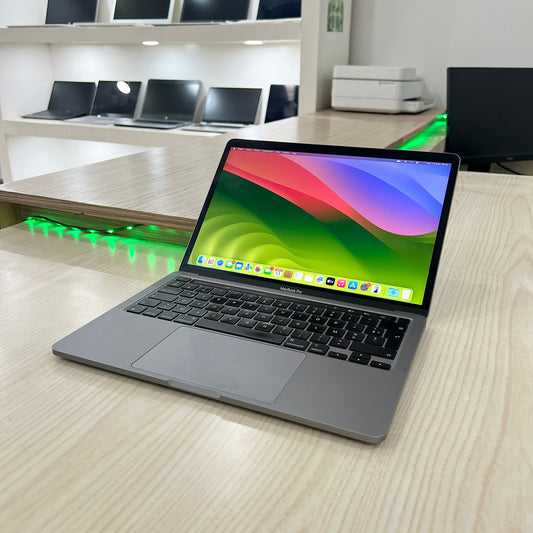 MacBook Pro année 2022 touchBar- Puce M2 - 08Go unifiée - 256Go SSD - 13,3" 2K