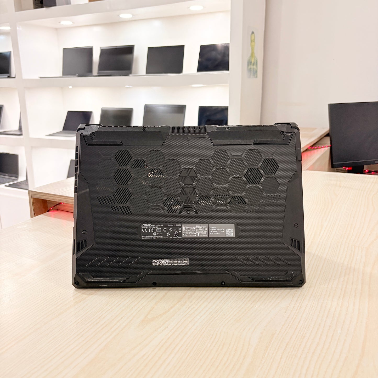 GAMER ASUS TUF F15 FX506HC /Core i5 -11th / 16Go/ 512Go SSD/ RTX 3050 4Go dédiée
