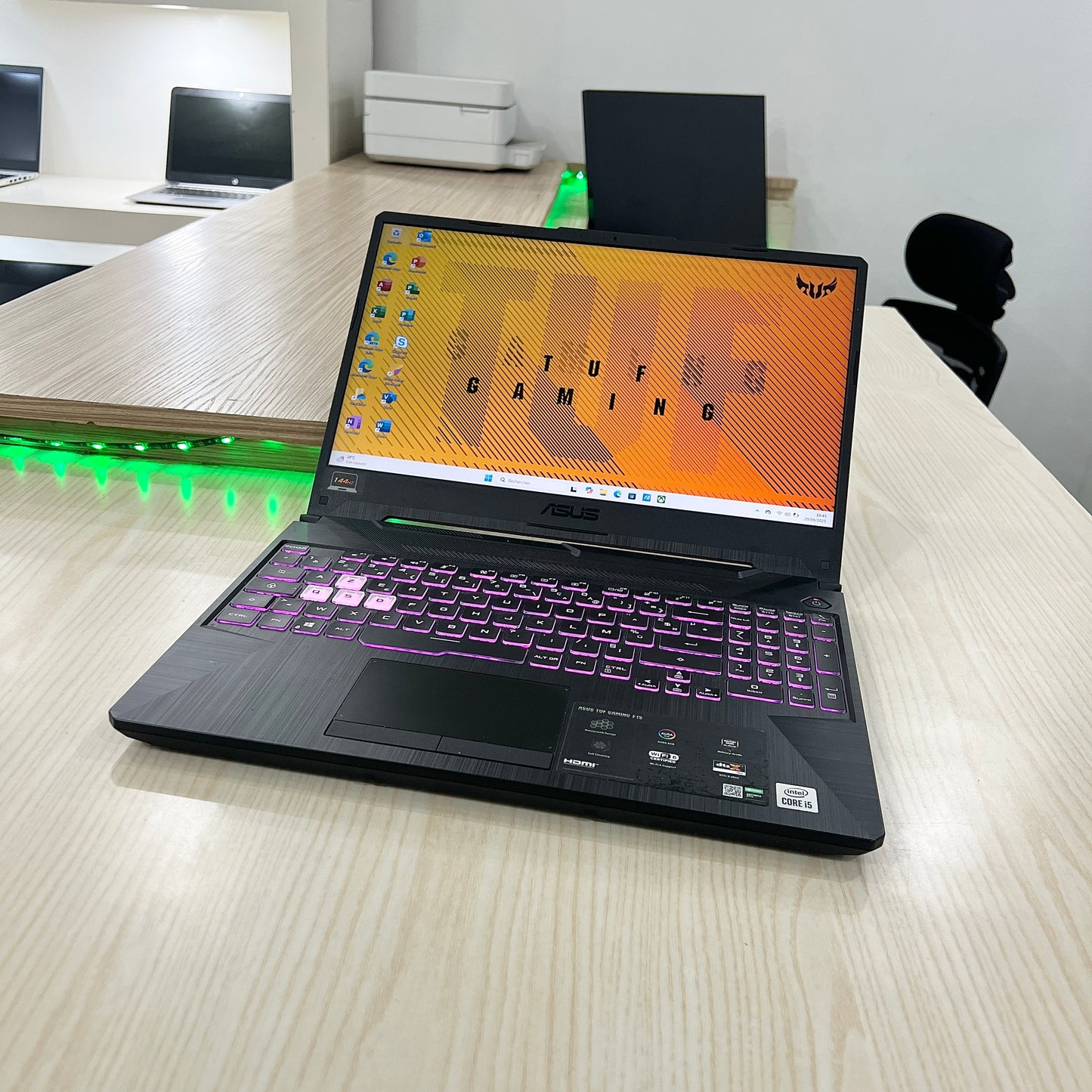 Gamer Asus TUF F15 FX506LH   -  Core i5-10ème Génération - GTX 1650 4Go dédiée - 08Go DDR4 - 512Go SSD - 15,6"FHD 144Hz