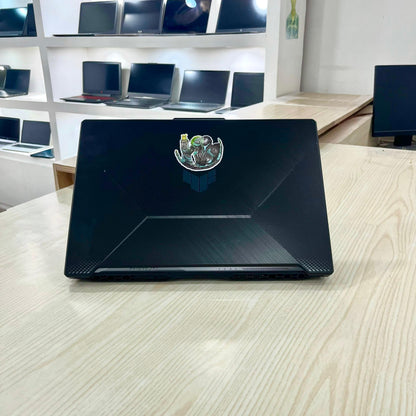 Asus TUF A17 FA706ICB – AMD Ryzen 5-4600H (i5 10ème gén) / Nvidia GeForce RTX 3050 4Go dédiée/ 16Go RAM / 512Go SSD / ecran 17" FHD 144Hz