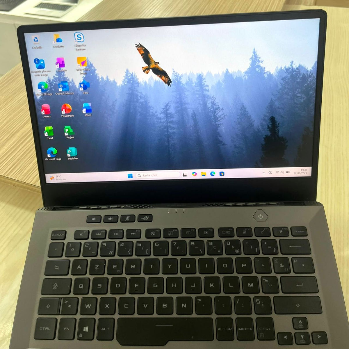 Gamer Asus Rog Zephyrus G14 GA401IV Amd Ryzen 9 4900HS (Core i9 10ème) Gén, GTX 2060 6Go dédiée, 16Go DDR4, 1 Téra SSD, 14" FHD 120Hz