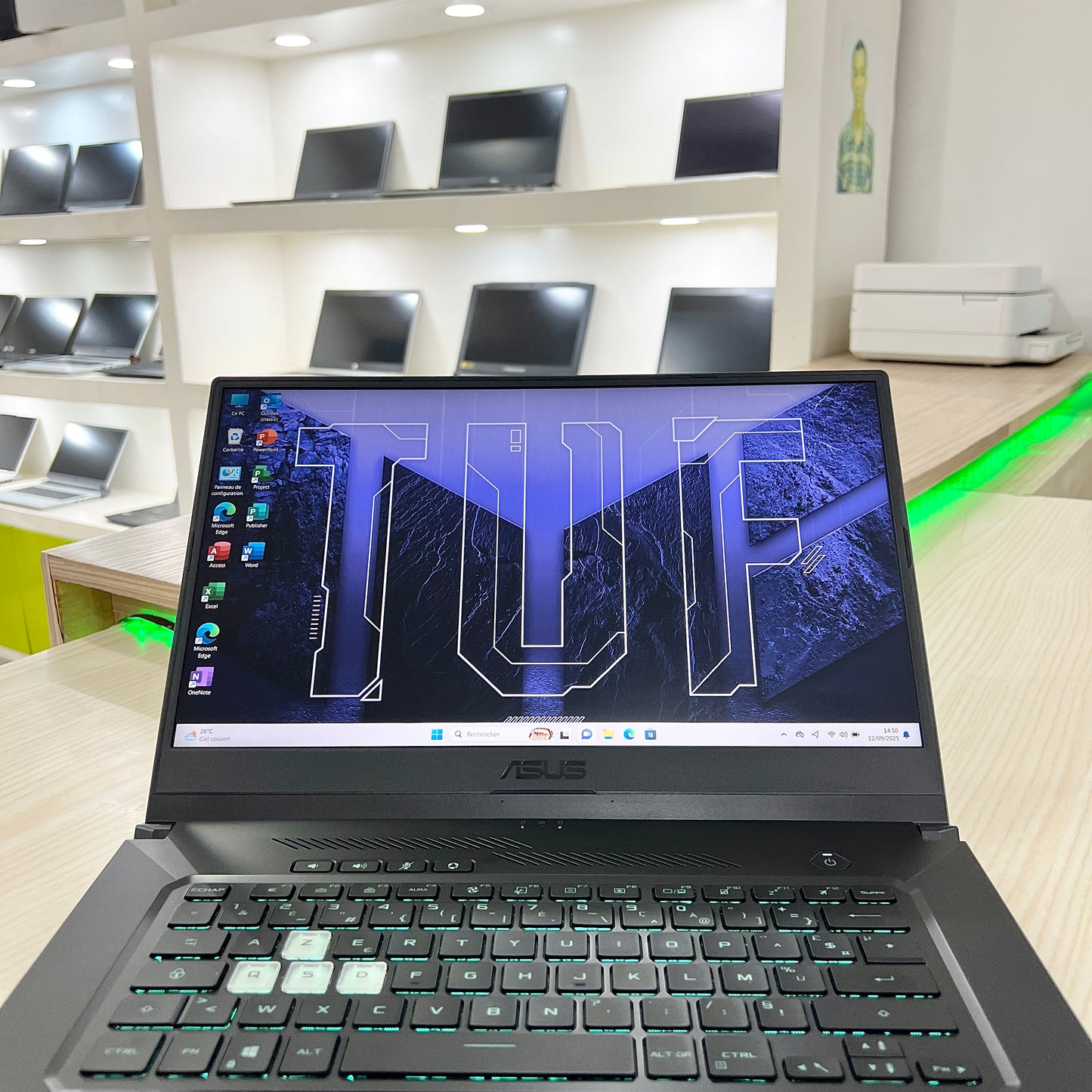 Gamer Asus TUF Dash F15  -  Core i5-11ème Génération - RTX 3060 6Go dédiée - 16Go DDR4 - 512Go SSD - 15,6" 144Hz