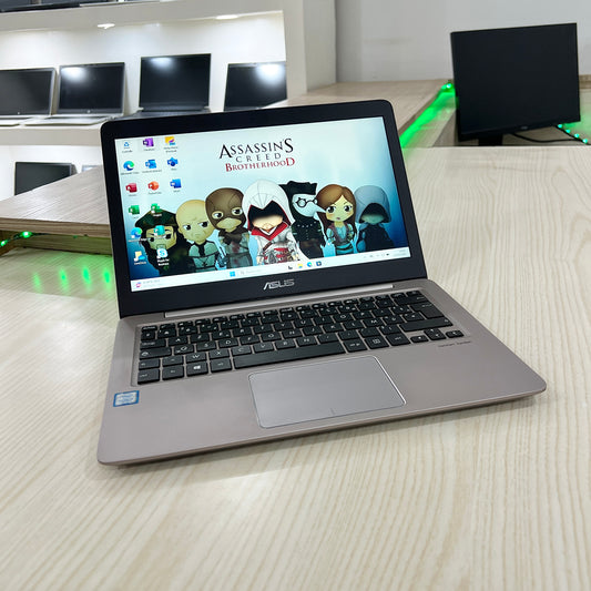 Asus UX310UAK-  Core i7-7ème Génération - 08Go DDR4 - 256Go SSD - 13,3" FHD