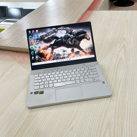 Gamer Asus Rog Zephyrus G14 GA401IU Amd Ryzen 7 4800HS (Core i7 10ème) Gén, GTX 1660 Ti 6Go dédiée, 16Go DDR4, 512Go SSD, 14" FHD