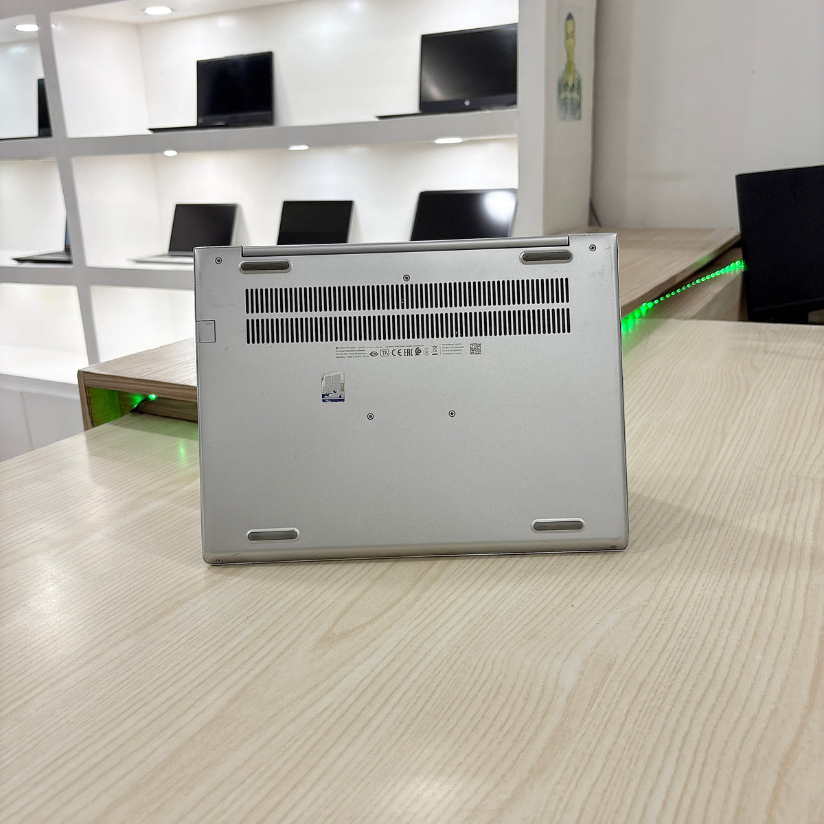 Hp Probook 430 G7 – i7 10e / 16Go RAM / 512Go SSD / écran 13,3" FHD