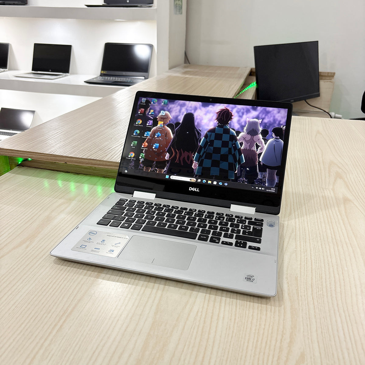 DELL Inspiron 5491 – i5 10e génération/ 16Go RAM / 512Go SSD / écran 14" FHD pliable à 360°