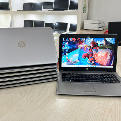 HP EliteBook 850 G3 - Core i5-6ème - 8Go DDR4 - 256Go SSD - 15,6" FHD