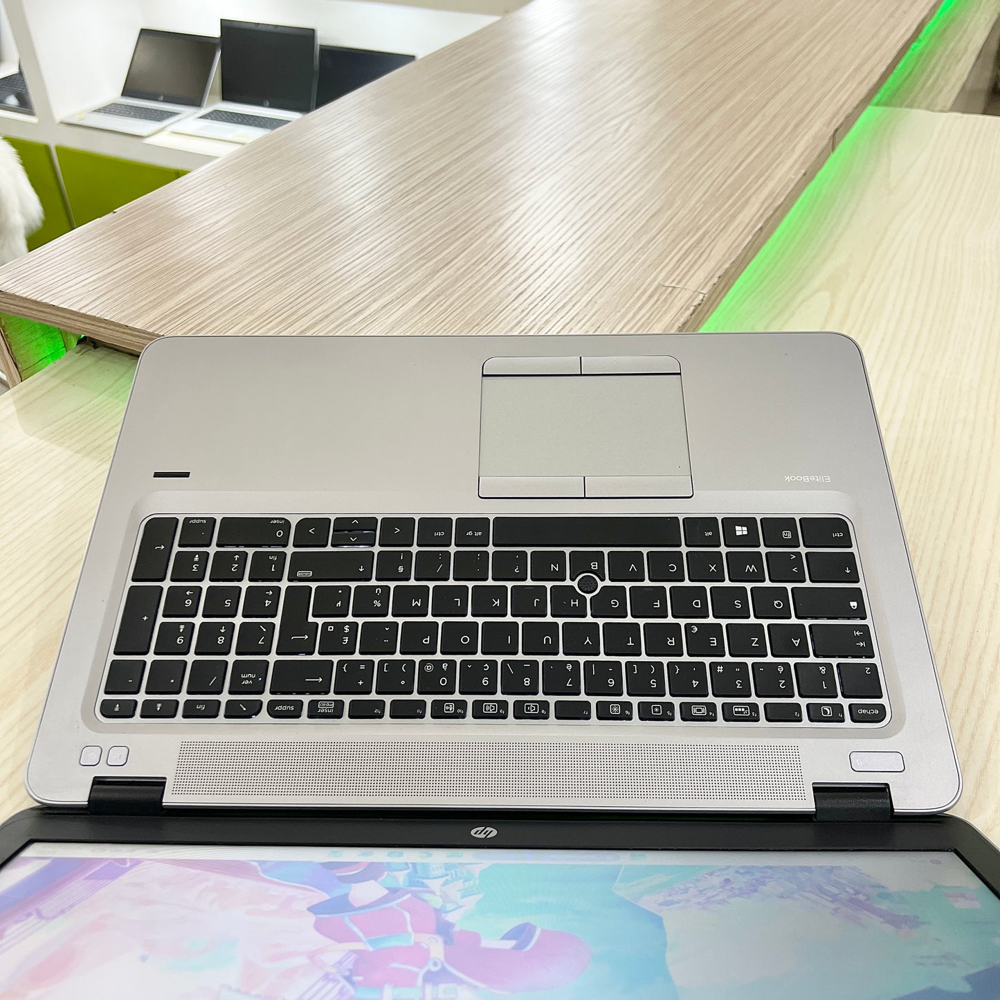 HP EliteBook 850 G3 - Core i5-6ème - 8Go DDR4 - 256Go SSD - 15,6" FHD