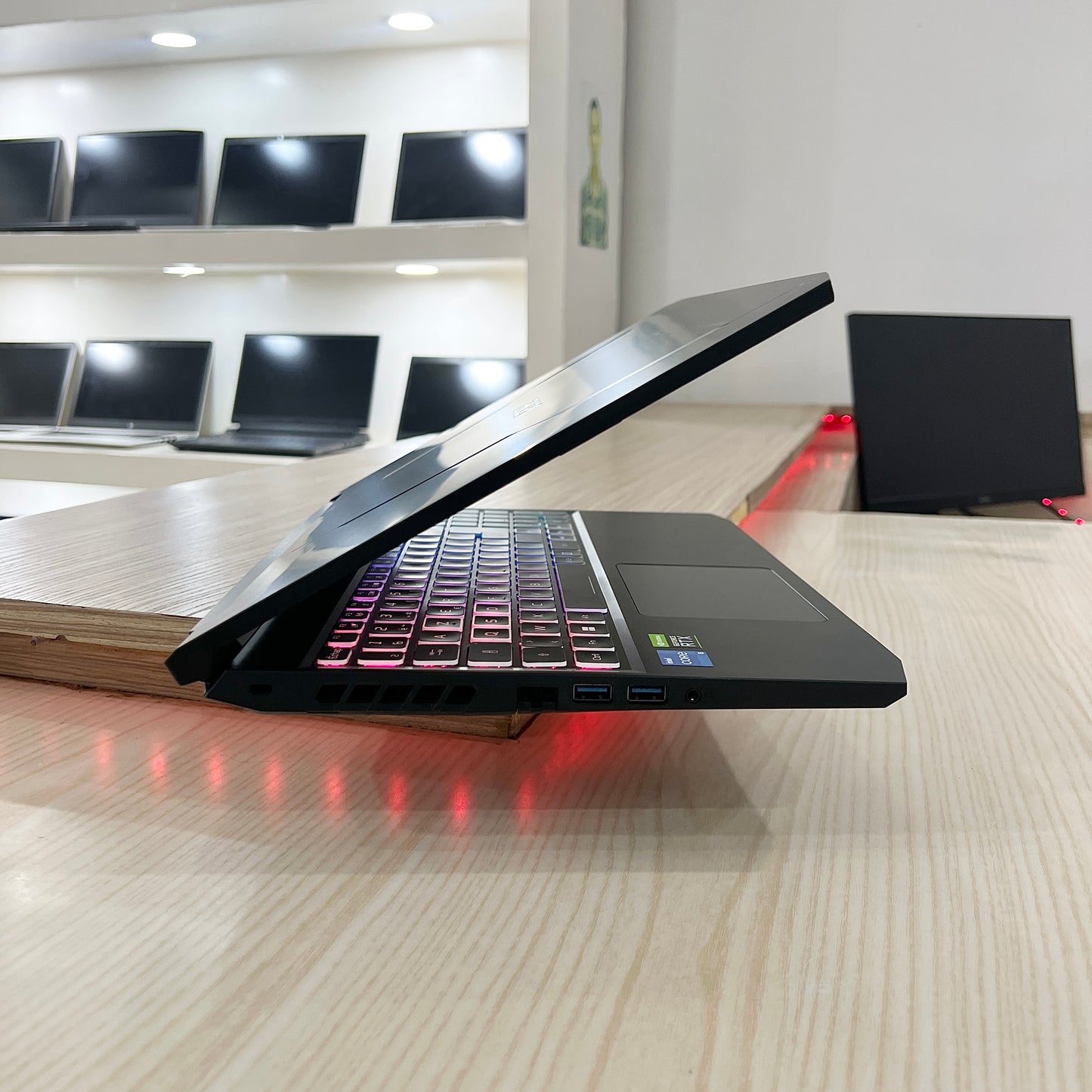 Gamer Acer Nitro AN515-57 Core i5-11ème Génération - RTX 3060 6Go dédiée - 16Go DDR4 - 512Go SSD - 15,6" 144Hz