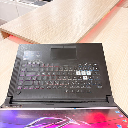 Asus Rog Strix G512LV- Core i7-10ème - NVIDIA GeForce RTX 2060 6Go dédiée - 16Go DDR4 - 512Go SSD - 15,6" FHD 240Hz
