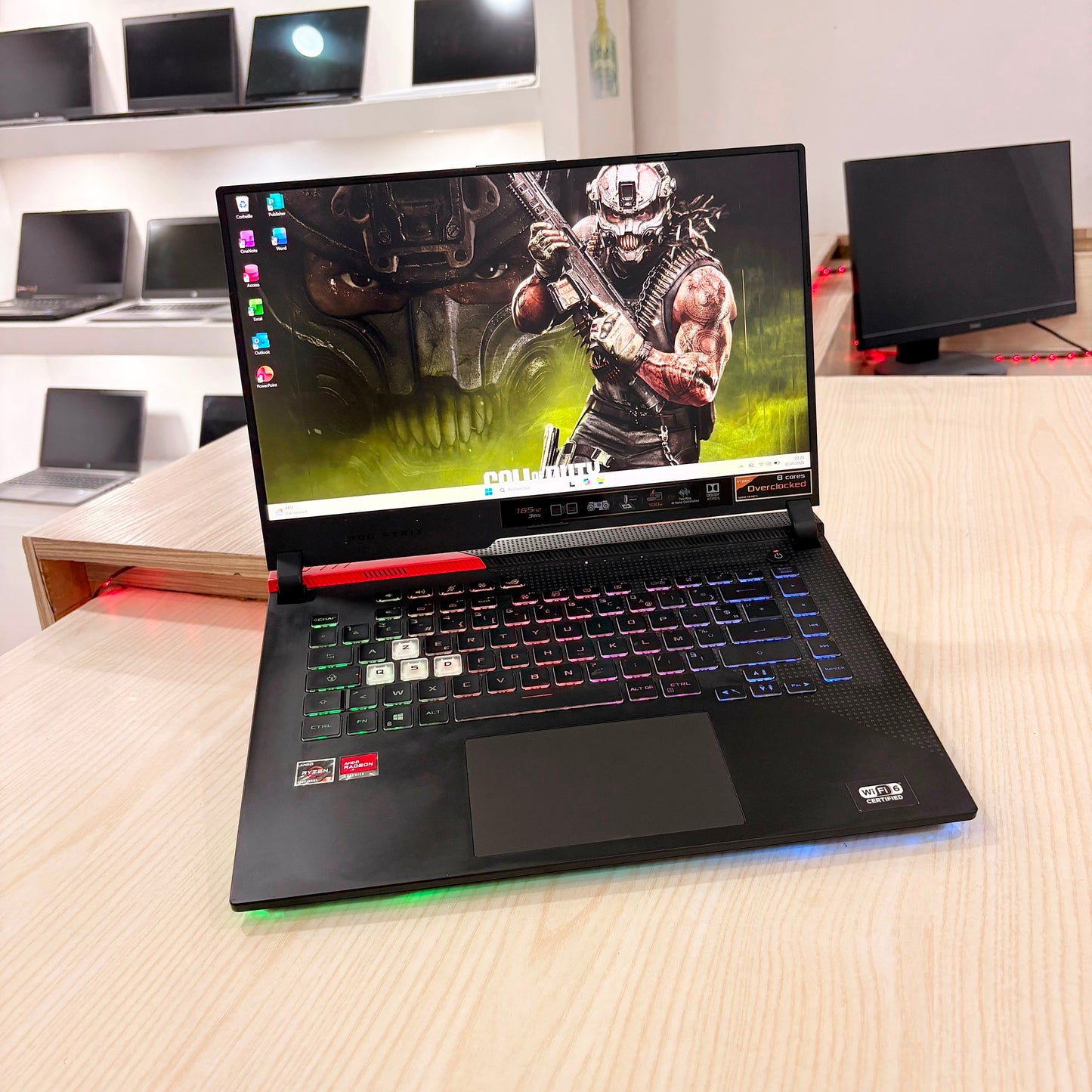 Gamer Asus Rog Strix G513QY Ryzen 9 / 12Go dédiée / 32Go DDR4 / 1 téra SSD
