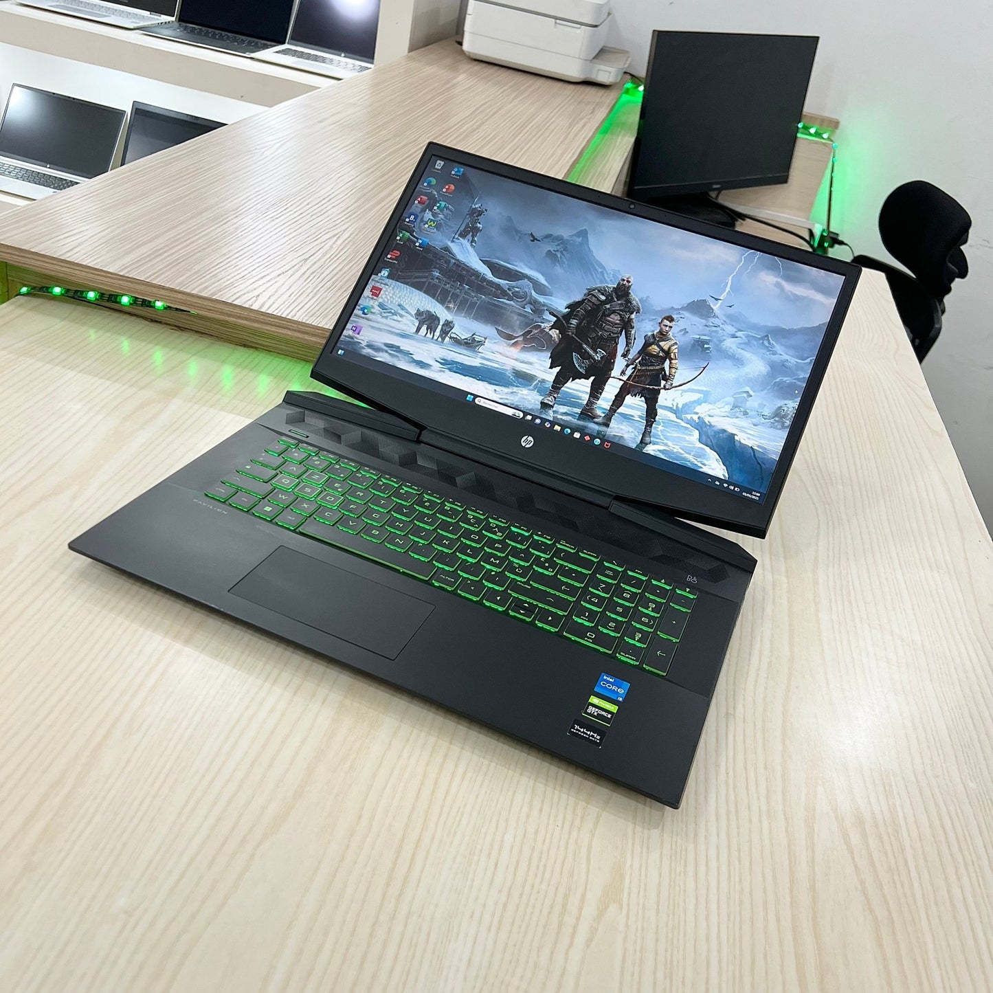 Gamer  HP Pavilion 17 cd2xxx -  Core i5-11ème Génération - GTX 1650 4Go dédiée - 16Go DDR4 - 512Go SSD - 17"FHD 144Hz