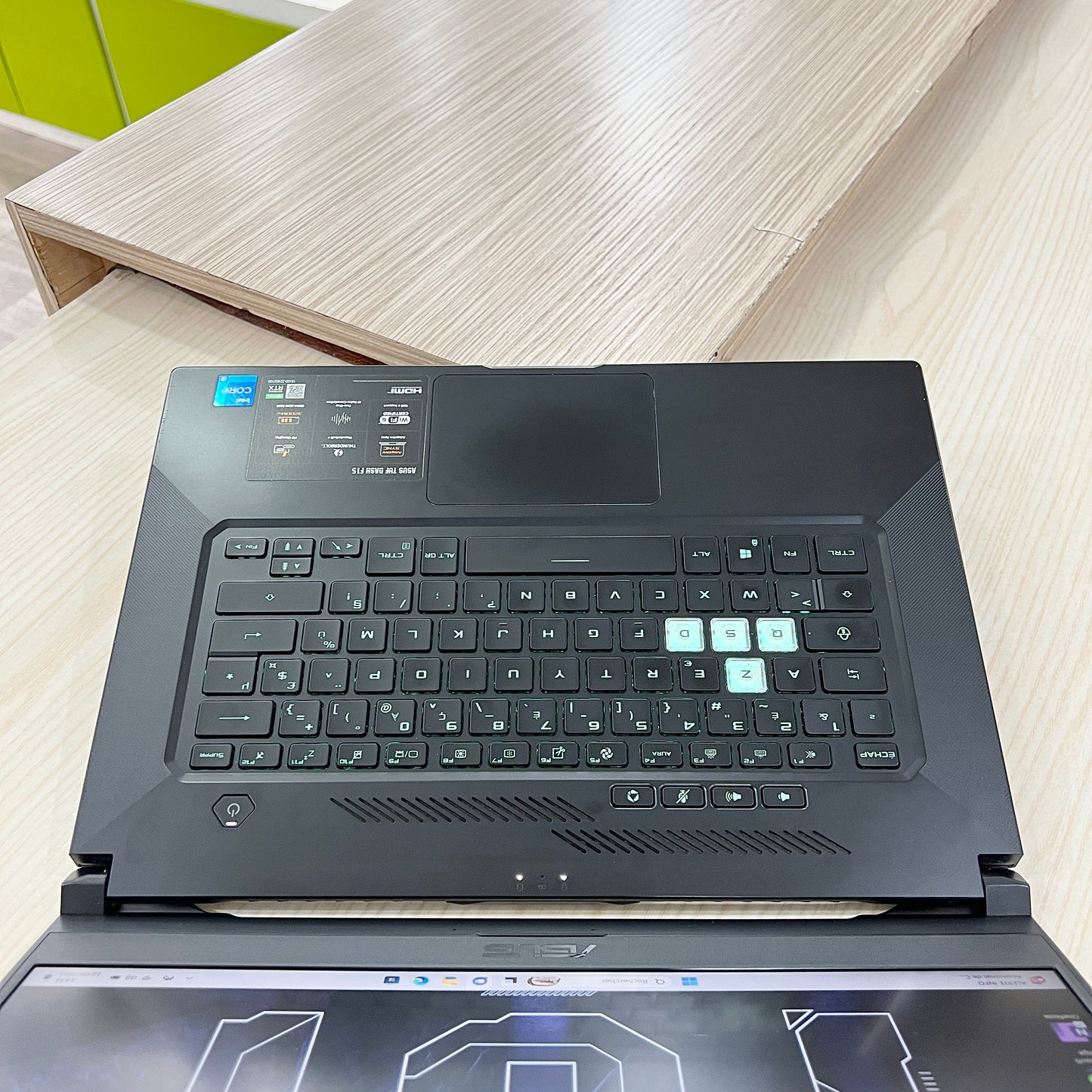 Gamer Asus TUF Dash F15  -  Core i5-11ème Génération - RTX 3060 6Go dédiée - 16Go DDR4 - 512Go SSD - 15,6" 144Hz