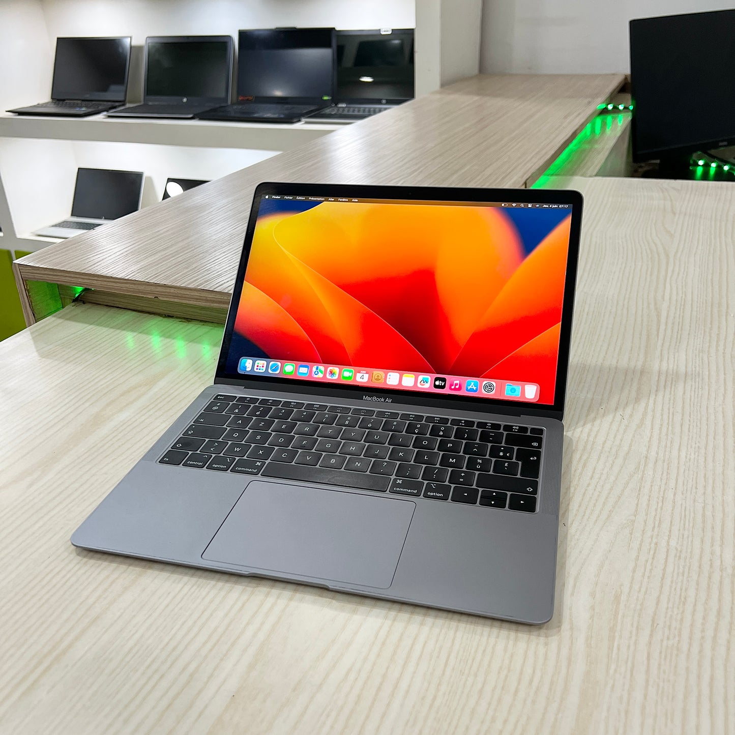 MacBook Air 2018 - Core i5- 08Go DDR3 - 256Go SSD - 13,3" Retina 2K