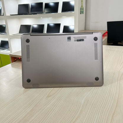 Mini Gamer asus UX510UXK-  Core i7-7ème Génération - GeForce MX950 2Go dédiée - 08Go DDR4 - 128Go SSD & 1 Téra HDD - 15,6" FHD