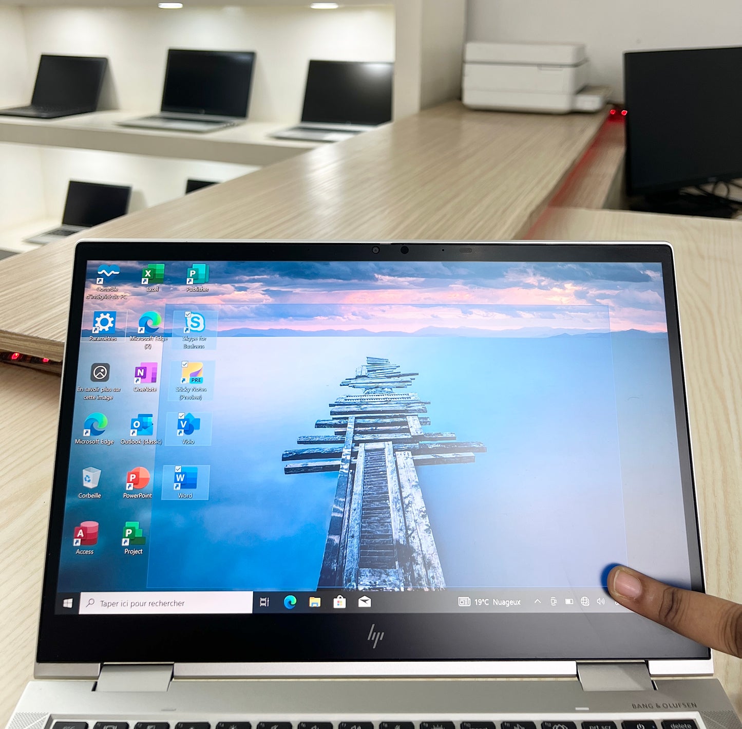 HP EliteBook x360 1040 G5 - Core i5-10ème - 16Go DDR4 - 256Go SSD - 14" FHD tactile