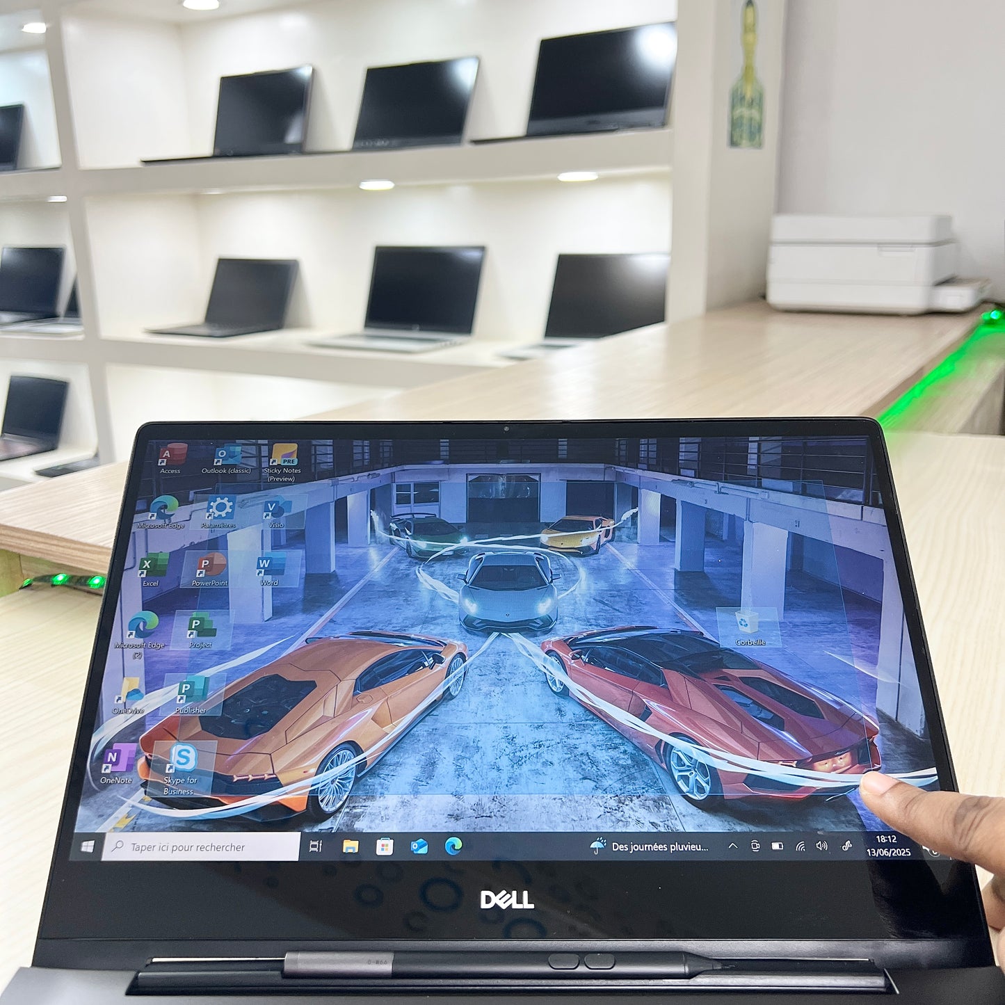 Dell Inspiron 7390 - Core i7-10ème - 16Go DDR4 - 256Go SSD - 14" FHD tactile