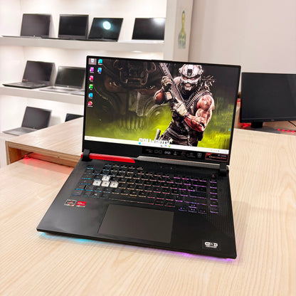 Gamer Asus Rog Strix G513QY Ryzen 9 / 12Go dédiée / 32Go DDR4 / 1 téra SSD