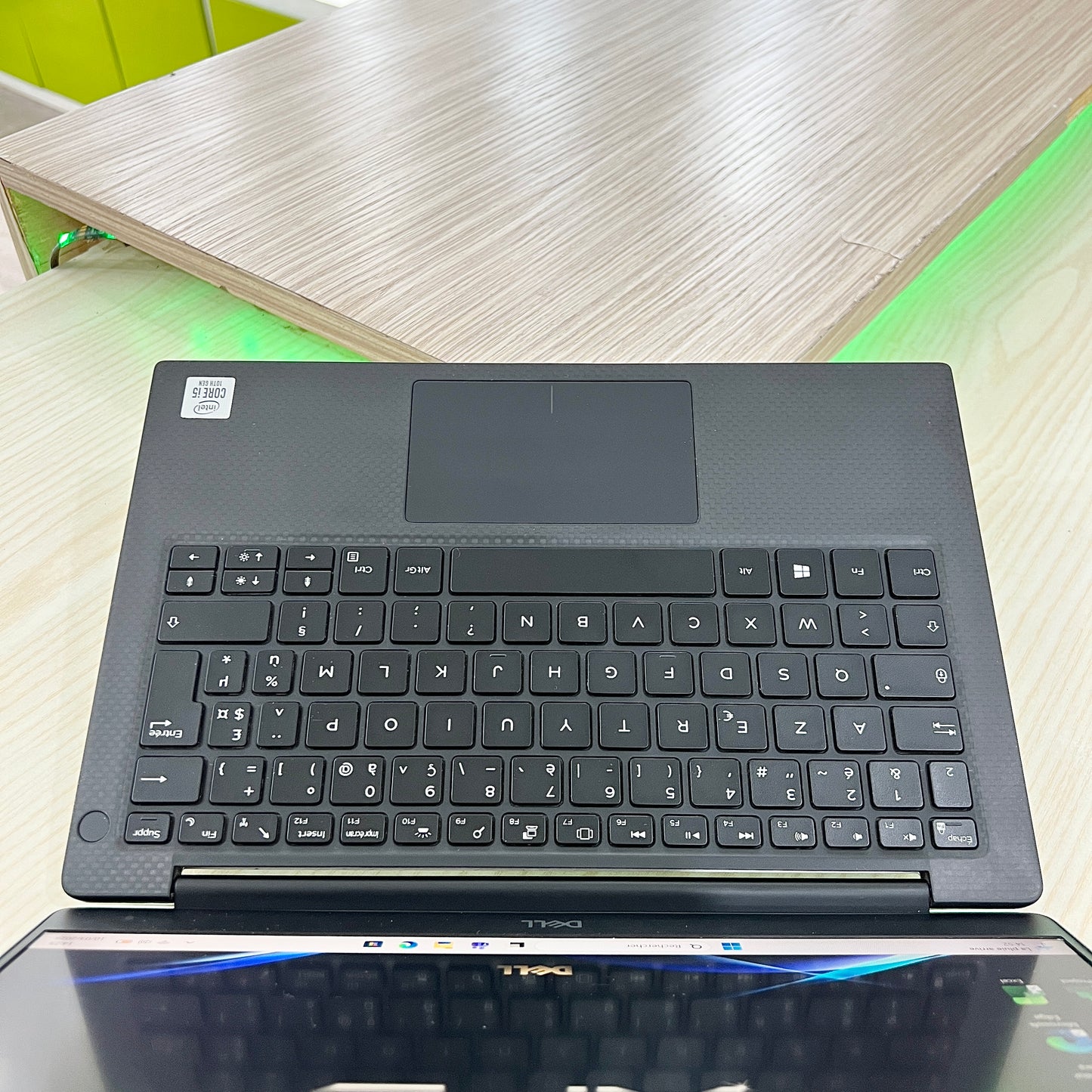 DELL XPS 13 7390 - Core i7-10ème - 16Go DDR4 - 512Go SSD - 13,3" FHD - Haut de gamme