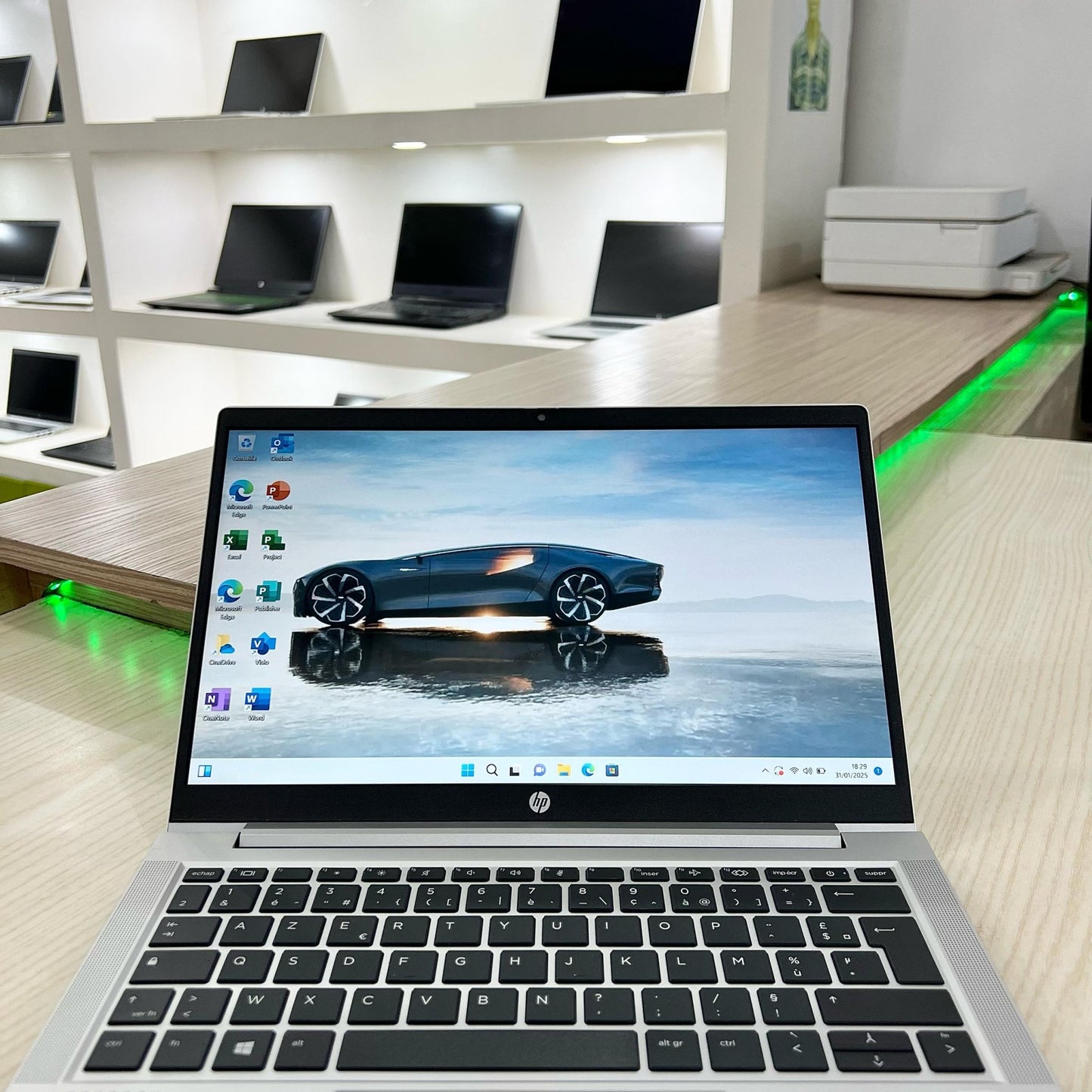 HP ProBook 430 G8 - Core i5-11ème - 16Go DDR4 - 256Go SSD - 13,3" FHD