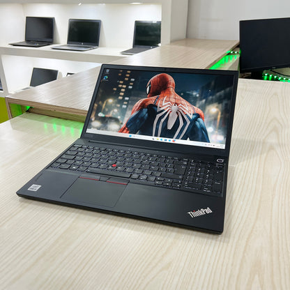 Lenovo ThinkPad E15 - Core i5-10ème génération - 256Go SSD - 08Go DDR4 - 15,6" FHD