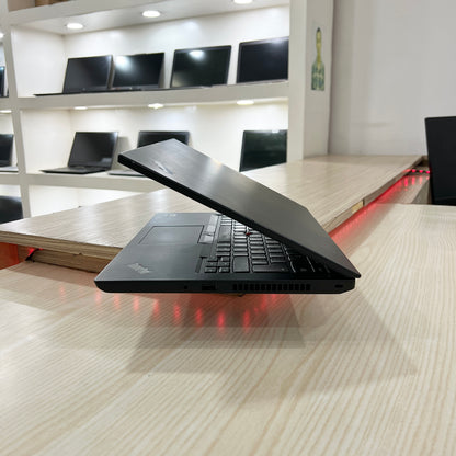 Lenovo ThinkPad L14 20U2S2B300 - Core i5-10ème génération - 256Go SSD - 16Go DDR4 - 14" FHD