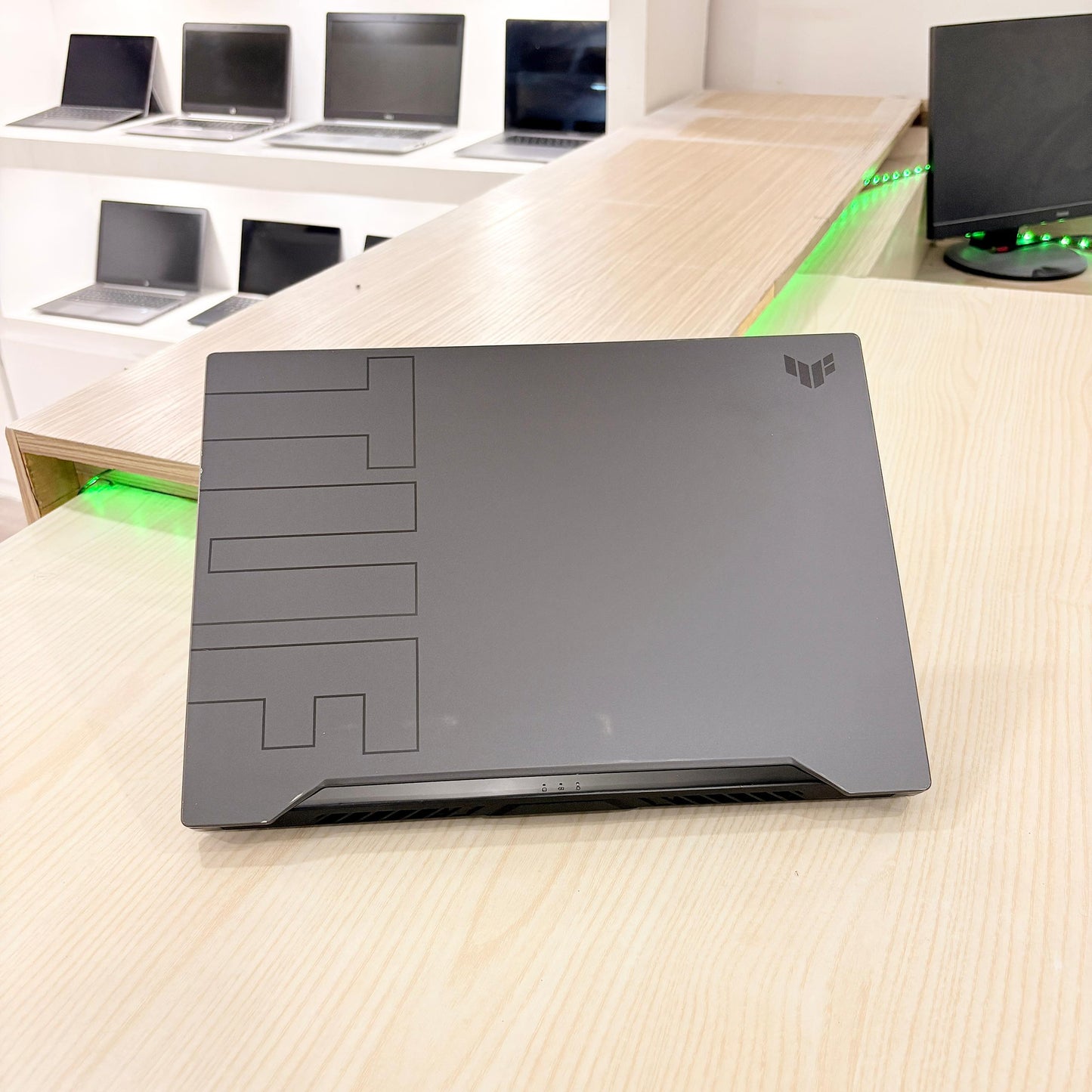 GAMER ASUS TUF Dash F15 /Core i7/ 16Go/ 512Go SSD/ RTX 3070 8Go dédiée