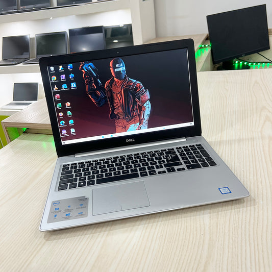 Dell latitude 5570- Core i5-8ème génération - 256Go SSD - 08Go DDR4 - 15,6" FHD