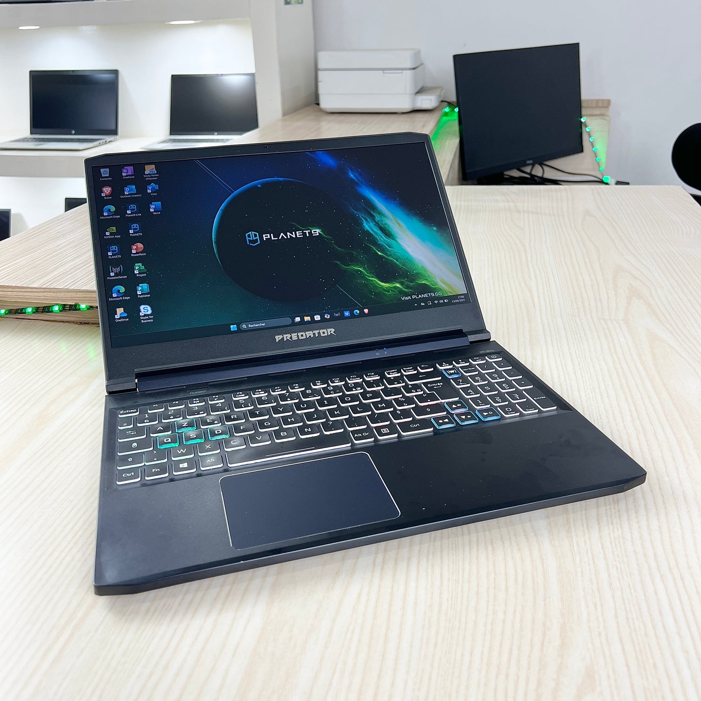 Gamer Acer PREDATOR Triton PT315-52 - Core i5-10ème Génération , GTX 1660Ti 6Go dédiée, 16Go DDR4, 512Go SSD, 15,6" 120Hz