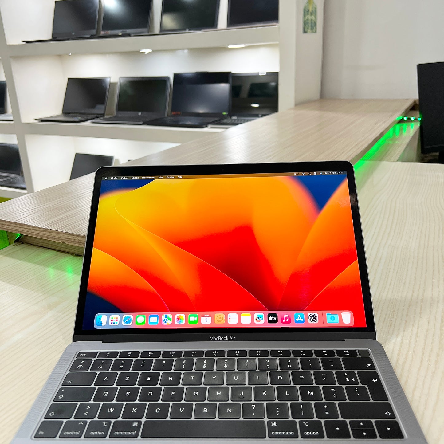 MacBook Air 2018 - Core i5- 08Go DDR3 - 256Go SSD - 13,3" Retina 2K