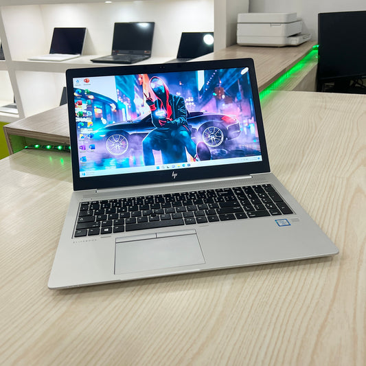 Mini Gamer Hp Elitebook 850 G5-  Core i7-8ème Génération - Radeon graphics RX 540 series 2Go dédiée - 08Go DDR4 - 512Go SSD - 15,6" FHD