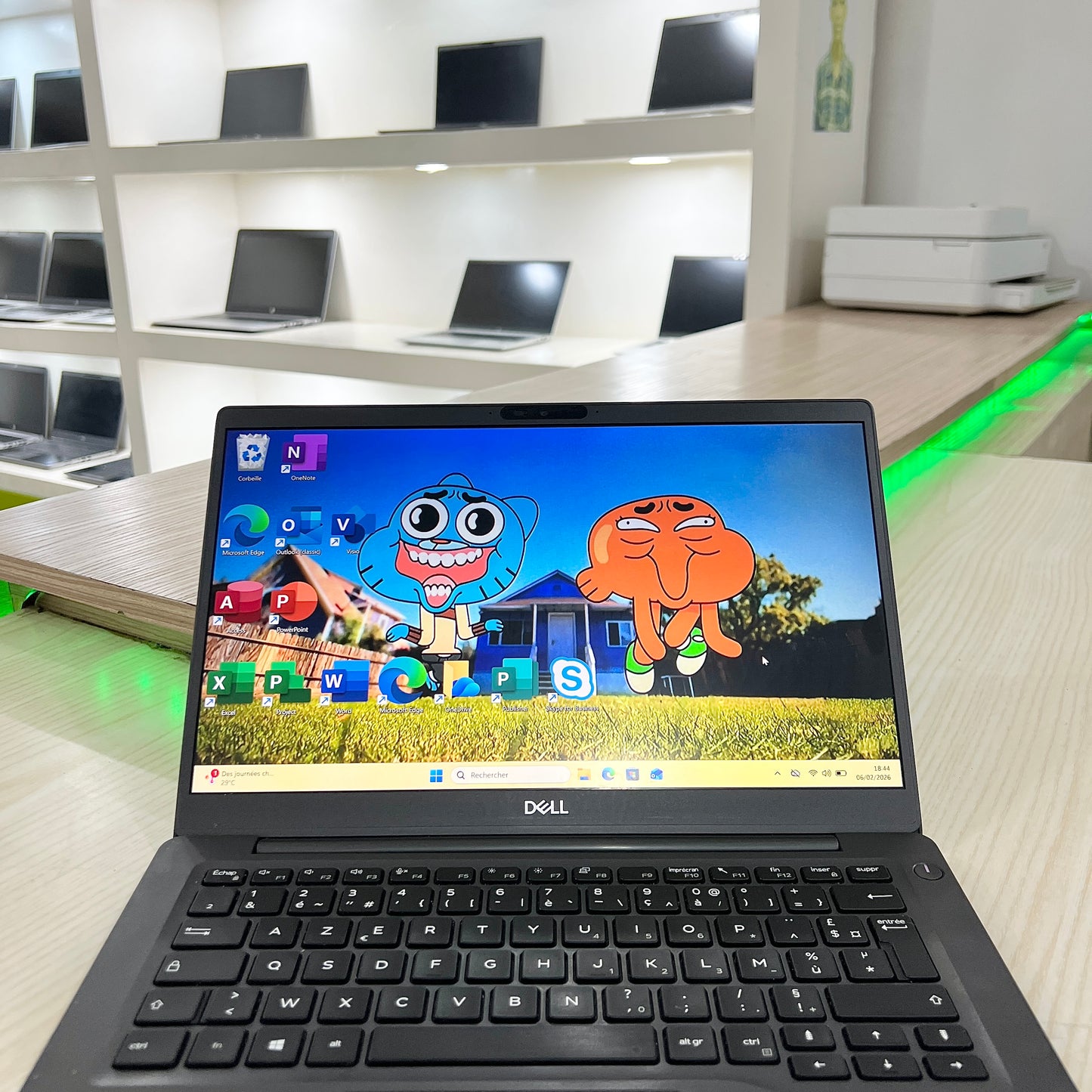 Dell latitude 7300 - Core i5-8ème génération - 256Go SSD - 08Go DDR4 - 13,3" FHD