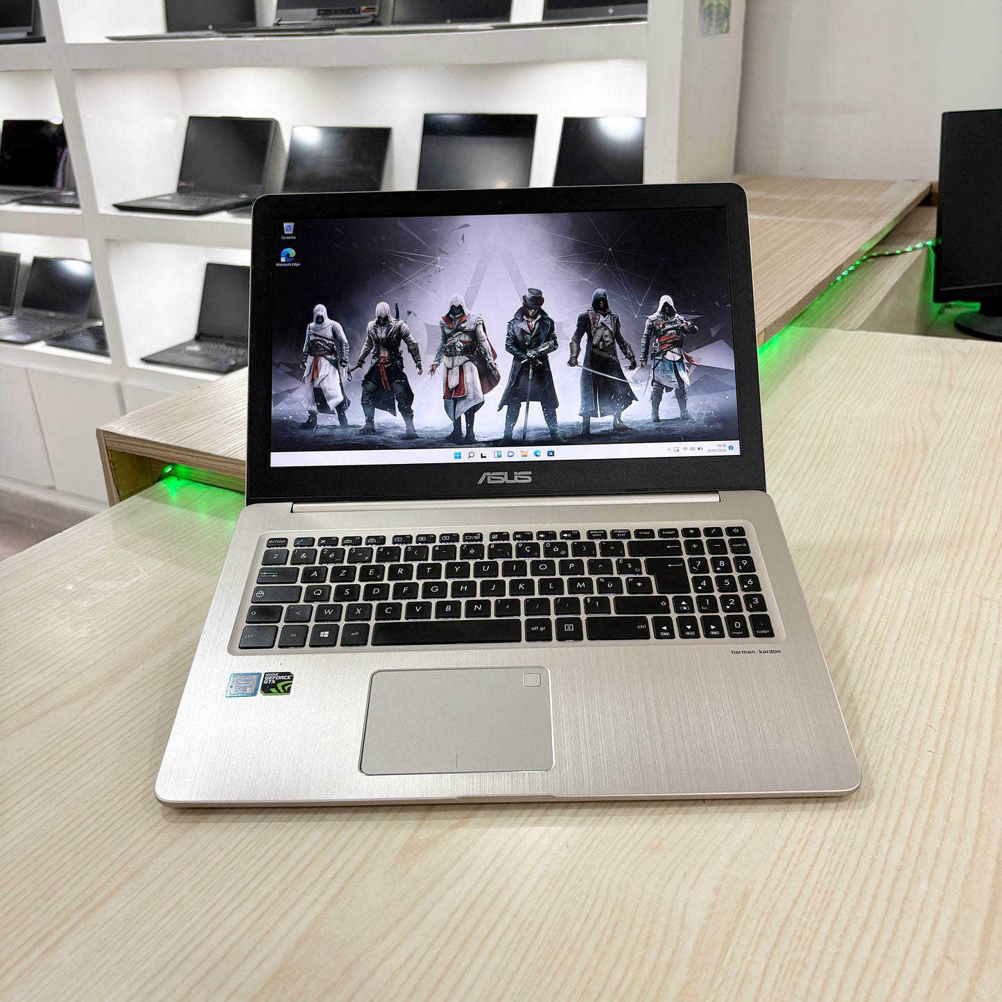 Asus Vivobook Pro X580GD- Core i7-8ème - NVIDIA GeForce 1050 2Go dédiée - 08Go DDR4 - 128Go SSD & 1 Téra HDD- 15,6" FHD