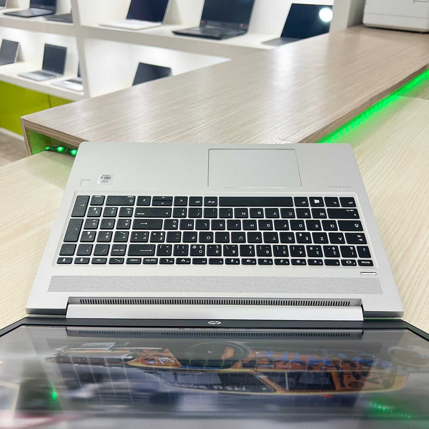 Hp Probook 450 G7 - core i5-10ème génération- 512Go SSD - 08Go DDR4 - 15,6" FHD