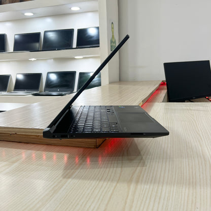 Gamer HP victus laptop 16-fa1xxx Core i5-12ème Génération RTX 4050 6Go, 16Go DDR4, 512GB SSD, 15,6" 144Hz