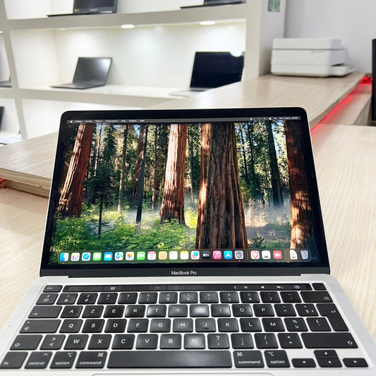 MacBook Pro année 2020 - Core i5 - 08Go DDR3- 512Go SSD - 13,3" 2,5K