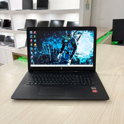 Hp Laptop 17-ca1xxx
 - Amd Ryzen 7 3700U (core i7-8ème génération)- 256Go SSD - 08Go DDR4 - 17" FHD