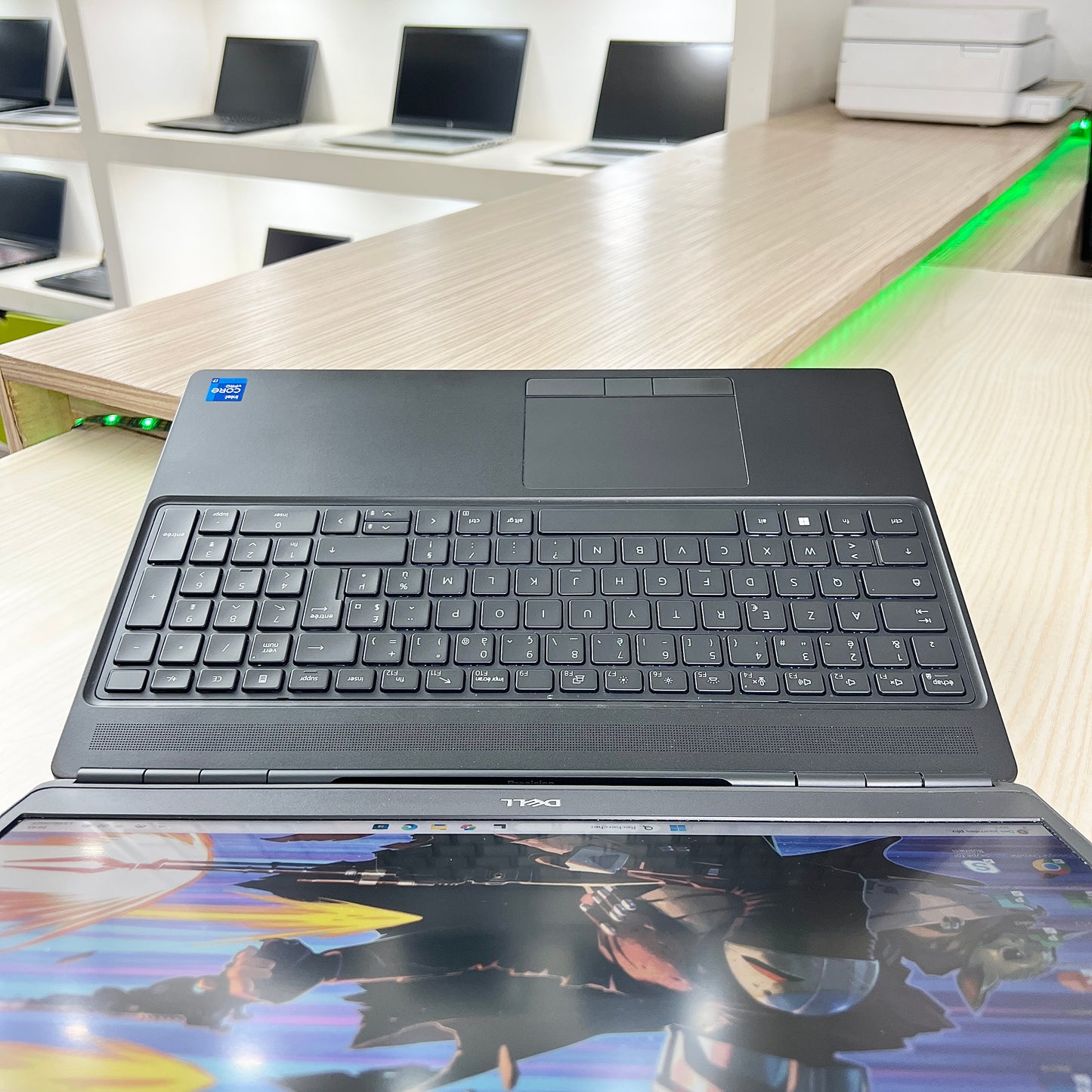 Gamer Dell Précision 7560
-  Core i7-11ème Génération - NVIDIA T1200 4Go dédiée - 16Go DDR4 - 512Go SSD - 15,6"FHD