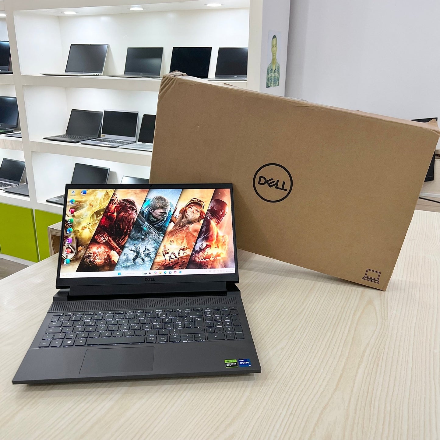 Gamer Dell G15 5530 Core i7 13ᵉ Génération, RTX 4060 8Go dédiée, 16Go DDR4, 2 Téra SSD, 15,6" FHD