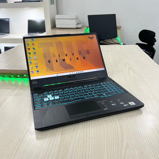 Gamer Asus TUF F15 FX506LH   -  Core i5-10ème Génération - GTX 1650 4Go dédiée - 08Go DDR4 - 512Go SSD - 15,6"FHD 144Hz