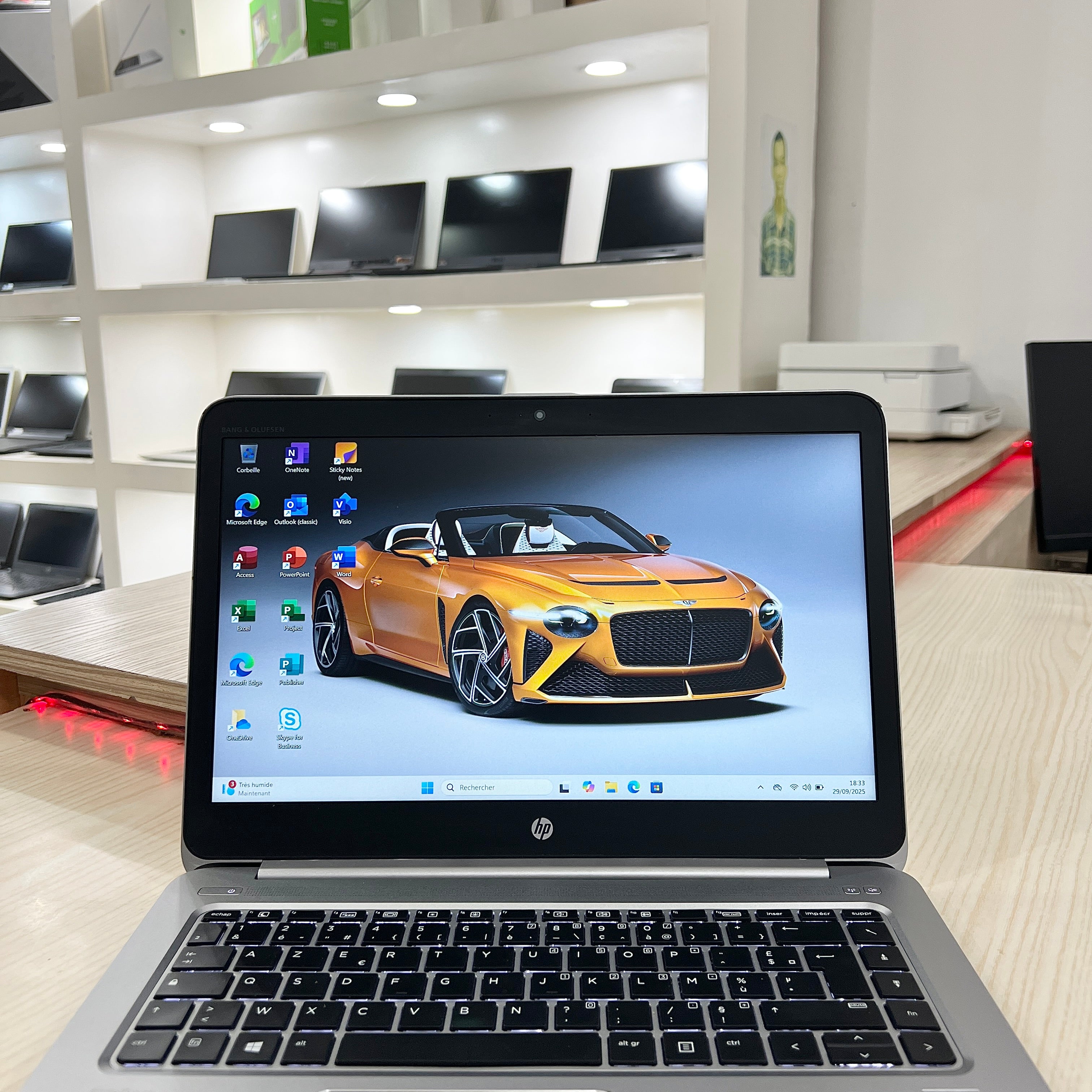 HP EliteBook Folio 1040 - Core i5-6ème - 8Go DDR4 - 256Go SSD - 14