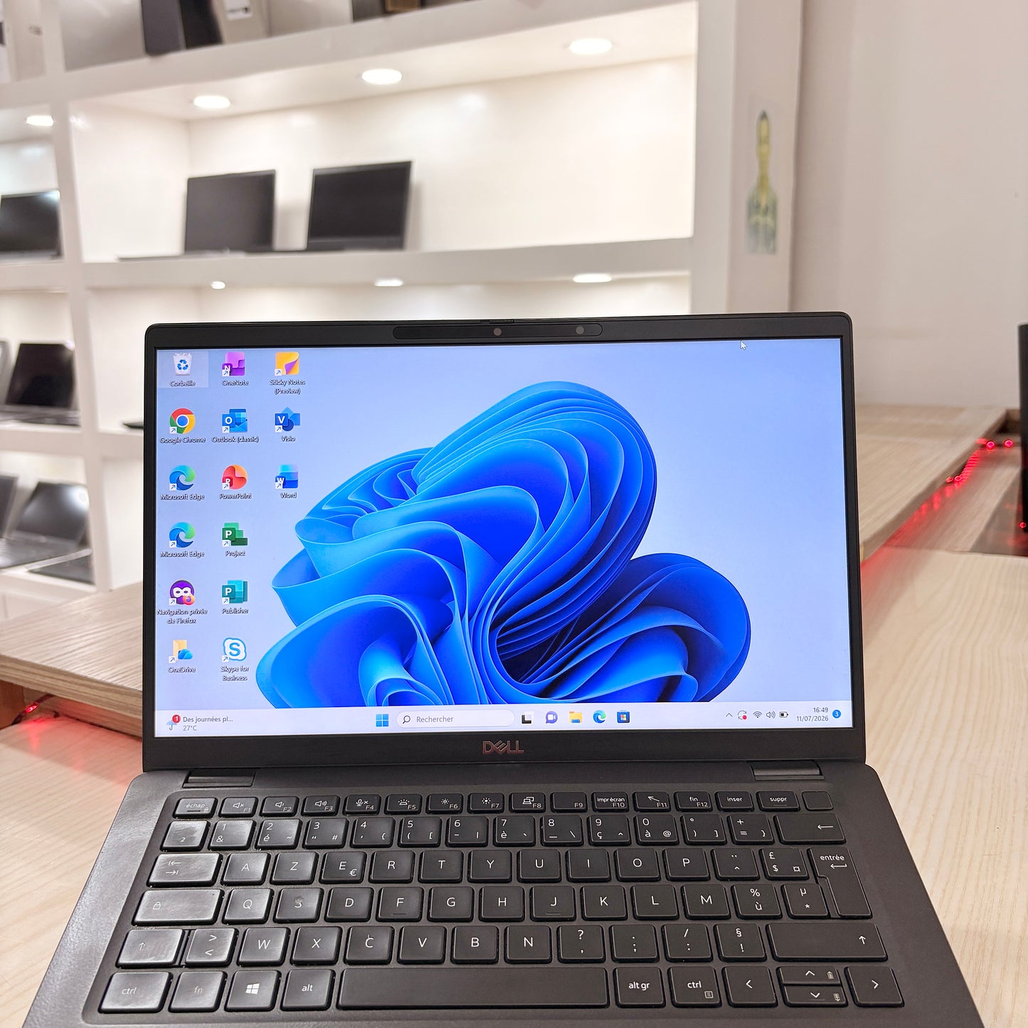 Dell latitude 7410- Core i7-10ème génération - 256Go SSD - 16Go DDR4 - 14" FHD