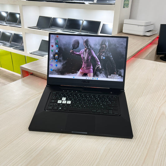 Gamer Asus TUF Dash F15  -  Core i5-11ème Génération - RTX 3070 8Go dédiée - 16Go DDR4 - 512Go SSD - 15,6" 144Hz