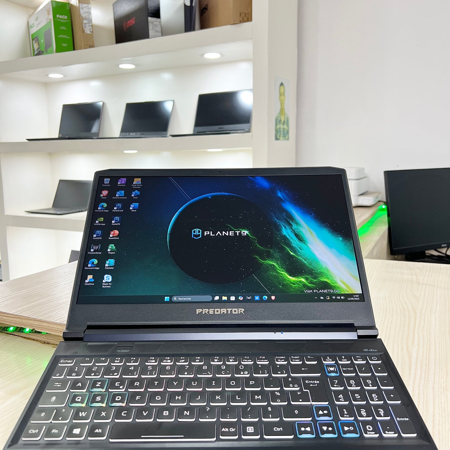 Gamer Acer PREDATOR Triton PT315-52 - Core i5-10ème Génération , GTX 1660Ti 6Go dédiée, 16Go DDR4, 512Go SSD, 15,6" 120Hz