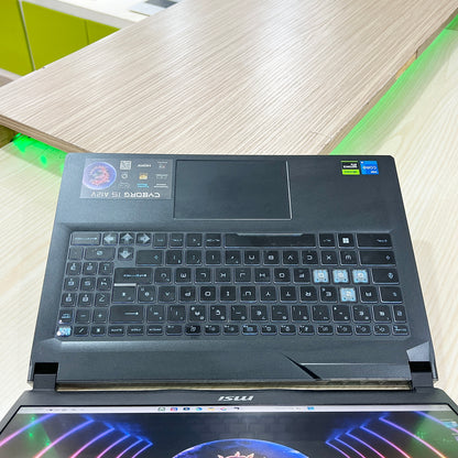 Gamer MSI Cyborg 15 A12VF
-  Core i5-12ème Génération - RTX 4060 8Go dédiée - 16Go DDR5 - 512Go SSD - 15,6"FHD 144Hz