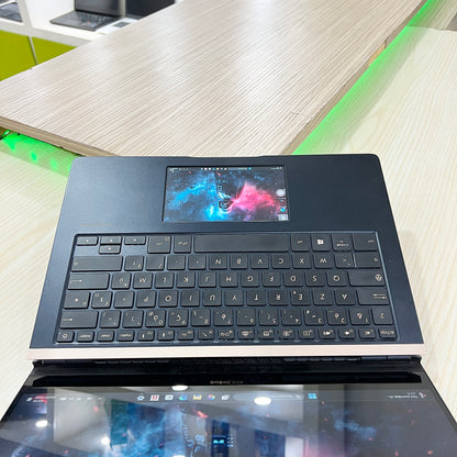 Gamer Asus zenbook UX450FDX Core i7-8ème-  NVIDIA GeForce GTX 1050 4Go - 08Go DDR4 - 255Go SSD - 14" & screenpad 5,65"
