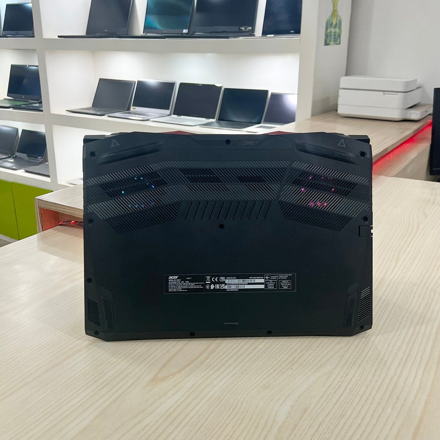 Gamer Acer Nitro AN515-57 Core i5-11ème Génération - RTX 3060 6Go dédiée - 16Go DDR4 - 512Go SSD - 15,6" 144Hz